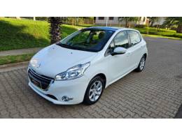 PEUGEOT - 208 - 2015/2016 - Branca - R$ 52.900,00