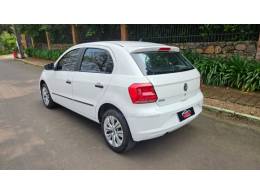 VOLKSWAGEN - GOL - 2021/2022 - Branca - R$ 59.900,00