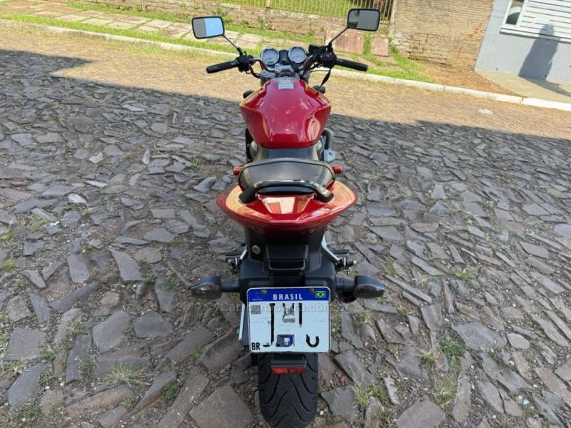 HONDA - CB 600F - 2005/2005 - Vermelha - R$ 34.900,00