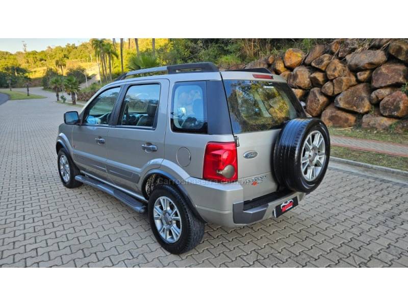 FORD - ECOSPORT - 2012/2012 - Prata - R$ 43.900,00