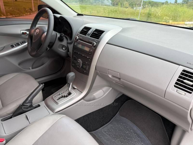 TOYOTA - COROLLA - 2010/2010 - Preta - R$ 59.900,00