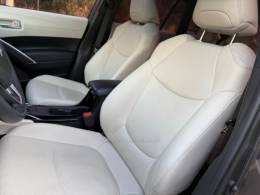 TOYOTA - COROLLA - 2022/2023 - Cinza - R$ 175.000,00