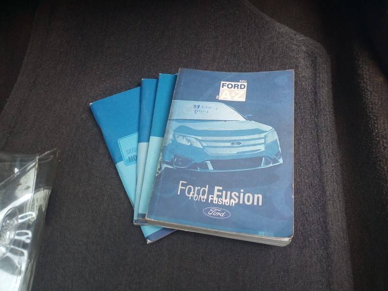 FORD - FUSION - 2010/2010 - Prata - R$ 43.900,00