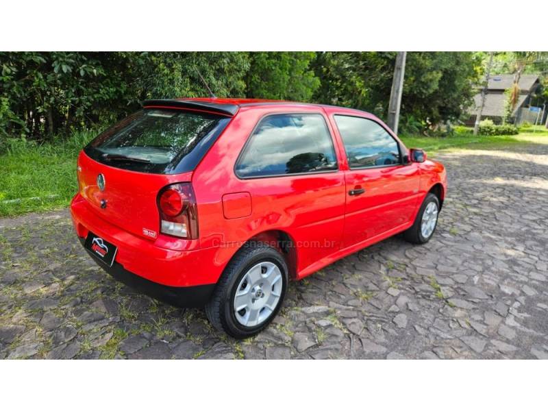 VOLKSWAGEN - GOL - 2009/2010 - Vermelha - R$ 20.900,00