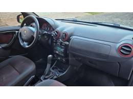 RENAULT - SANDERO - 2013/2014 - Branca - R$ 44.900,00