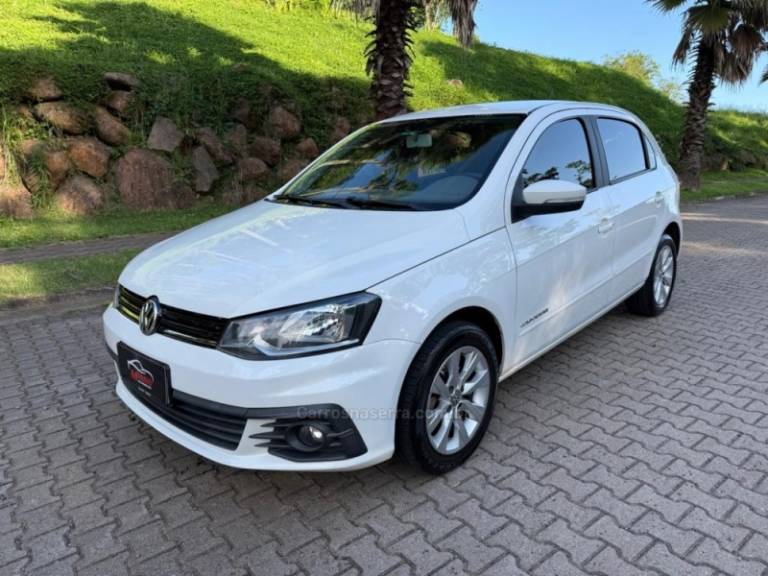 VOLKSWAGEN - GOL - 2016/2017 - Branca - R$ 46.900,00