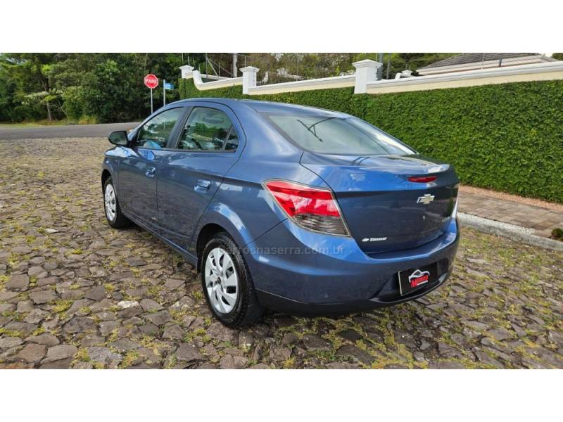 CHEVROLET - PRISMA - 2013/2014 - Azul - R$ 47.500,00