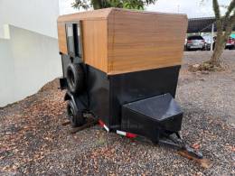 ASIA - TOWNER - 2015/2015 - Preta - R$ 13.000,00