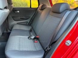 VOLKSWAGEN - FOX - 2017/2017 - Vermelha - R$ 53.900,00