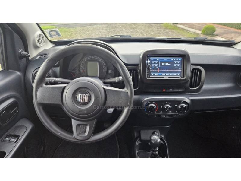 FIAT - MOBI - 2020/2021 - Prata - R$ 49.900,00