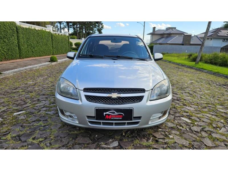 CHEVROLET - CELTA - 2012/2013 - Prata - R$ 33.900,00