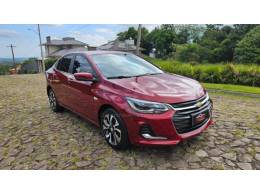 CHEVROLET - ONIX - 2022/2023 - Vermelha - R$ 90.900,00