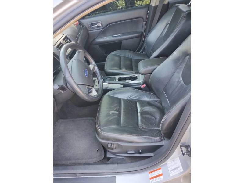 FORD - FUSION - 2010/2010 - Prata - R$ 43.900,00