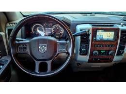 DODGE - RAM - 2012/2012 - Branca - R$ 220.000,00