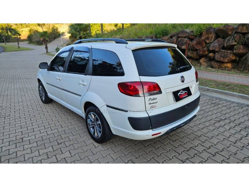 FIAT - PALIO - 2006/2007 - Branca - R$ 39.900,00