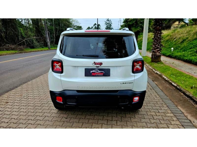 JEEP - RENEGADE - 2017/2018 - Branca - R$ 77.000,00