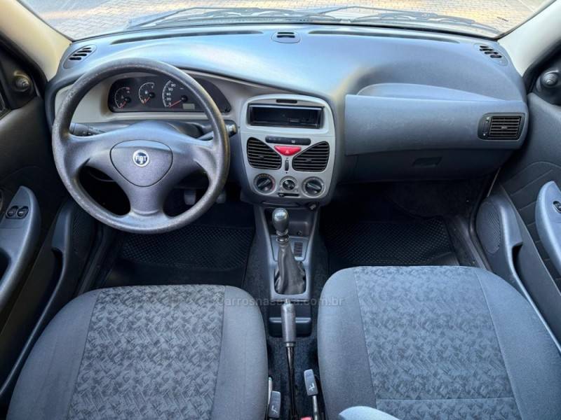 FIAT - PALIO - 2007/2007 - Prata - R$ 26.900,00