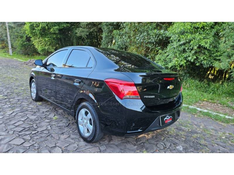 CHEVROLET - PRISMA - 2019/2019 - Preta - R$ 64.900,00