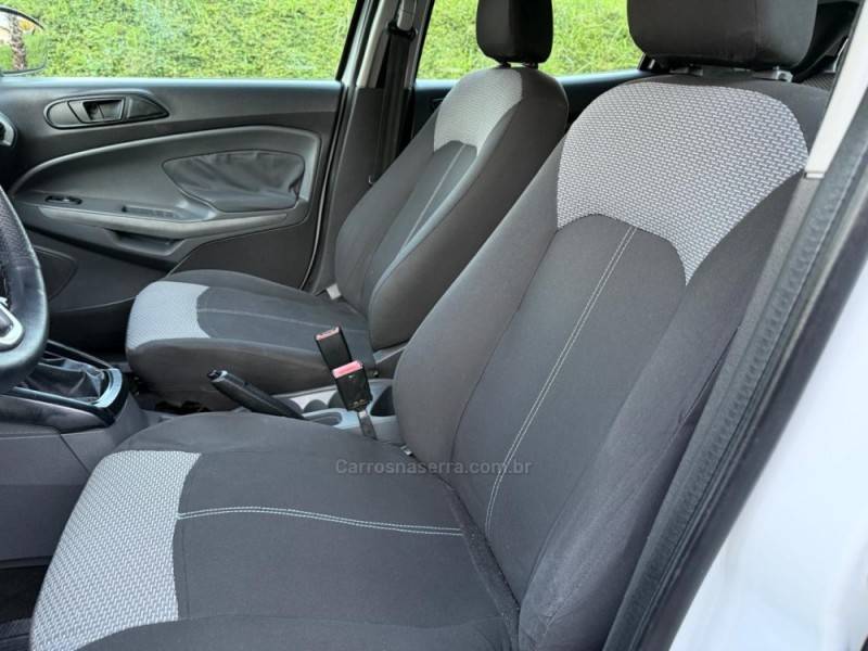 FORD - ECOSPORT - 2014/2014 - Branca - R$ 55.900,00