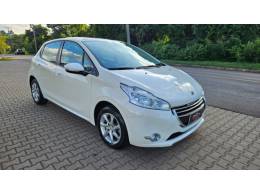 PEUGEOT - 208 - 2015/2016 - Branca - R$ 52.900,00