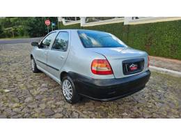 FIAT - SIENA - 2006/2007 - Prata - R$ 17.900,00