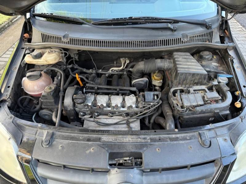 VOLKSWAGEN - SPACEFOX - 2009/2010 - Preta - Sob Consulta