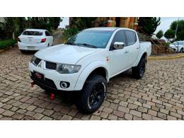 MITSUBISHI - L200 TRITON - 2013/2013 - Branca - R$ 125.000,00