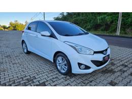 HYUNDAI - HB20 - 2013/2014 - Branca - R$ 55.900,00