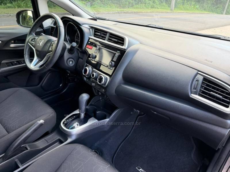 HONDA - FIT - 2017/2017 - Cinza - R$ 76.900,00