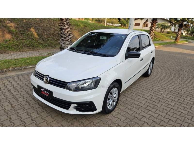 VOLKSWAGEN - GOL - 2016/2017 - Branca - R$ 47.000,00