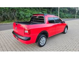 VOLKSWAGEN - SAVEIRO - 2015/2015 - Vermelha - R$ 63.900,00