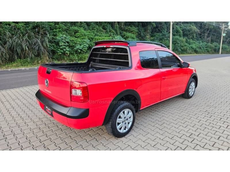 VOLKSWAGEN - SAVEIRO - 2015/2015 - Vermelha - R$ 63.900,00