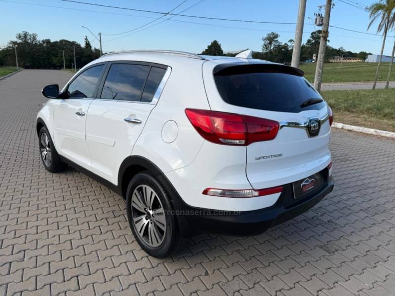 KIA MOTORS - SPORTAGE - 2014/2014 - Branca - R$ 84.900,00