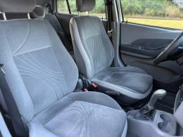 CHEVROLET - AGILE - 2010/2011 - Branca - R$ 37.900,00