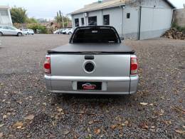 VOLKSWAGEN - SAVEIRO - 2000/2001 - Prata - R$ 35.000,00