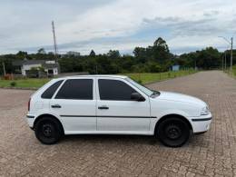 VOLKSWAGEN - GOL - 2001/2001 - Branca - R$ 22.900,00