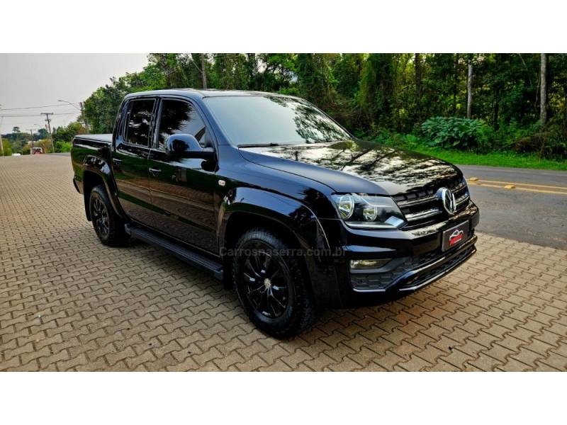 VOLKSWAGEN - AMAROK - 2018/2018 - Preta - R$ 110.000,00