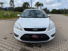 FORD - FOCUS - 2013/2013 - Branca - R$ 39.900,00