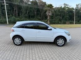 CHEVROLET - AGILE - 2010/2011 - Branca - R$ 37.900,00