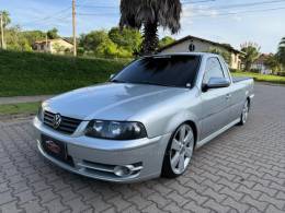VOLKSWAGEN - SAVEIRO - 2000/2001 - Prata - R$ 33.900,00
