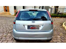 FORD - FIESTA - 2012/2013 - Prata - R$ 32.900,00