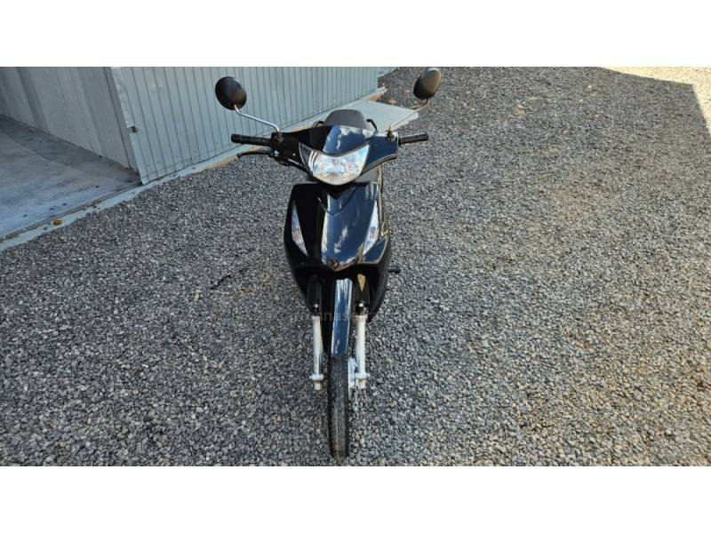 HONDA - BIZ 125 - 2010/2010 - Preta - R$ 8.300,00