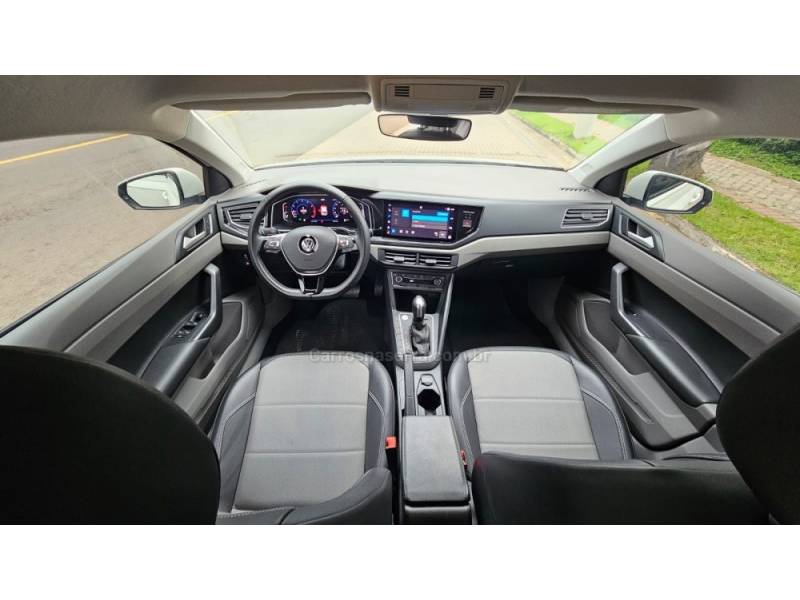 VOLKSWAGEN - POLO - 2021/2022 - Branca - R$ 94.900,00