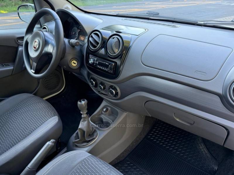 HONDA - CB 600F - 2005/2005 - Vermelha - R$ 34.900,00