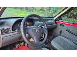 FIAT - UNO - 2004/2004 - Vermelha - R$ 15.000,00