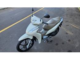 HONDA - BIZ 125 - 2019/2019 - Branca - R$ 15.500,00