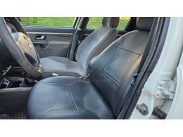FIAT - PALIO - 2006/2007 - Branca - Sob Consulta
