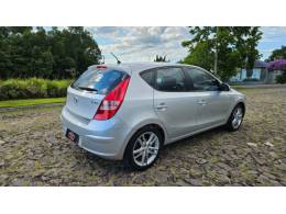 HYUNDAI - I30 - 2010/2011 - Prata - R$ 46.900,00