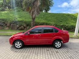 FORD - FIESTA - 2009/2009 - Vermelha - R$ 27.900,00