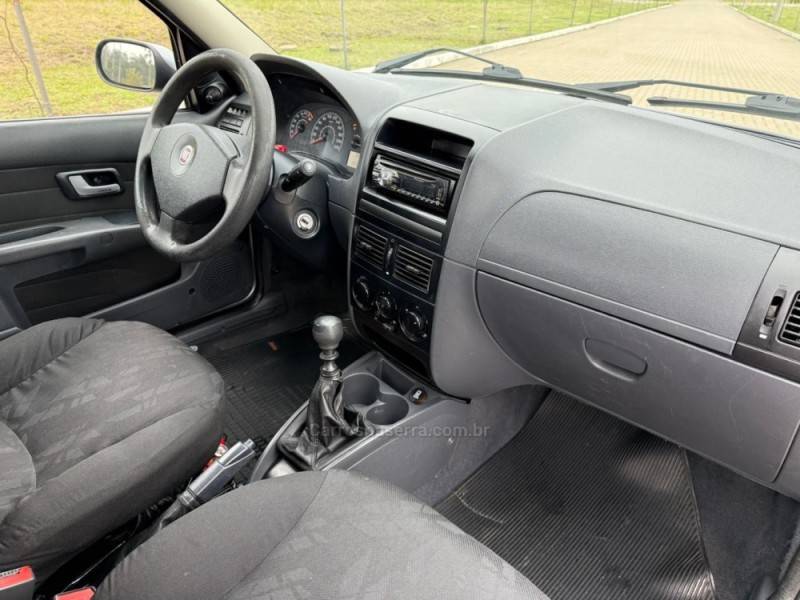 FIAT - SIENA - 2009/2010 - Cinza - R$ 32.900,00